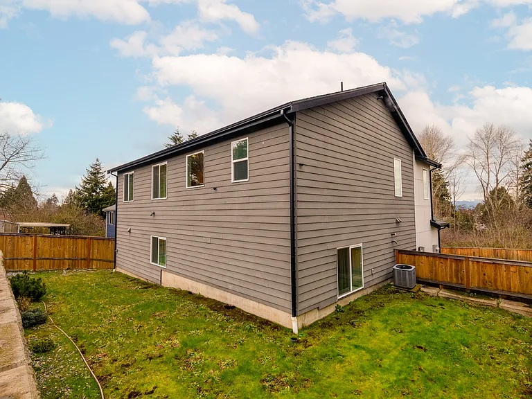 14431 32nd Ln S — Photo 32