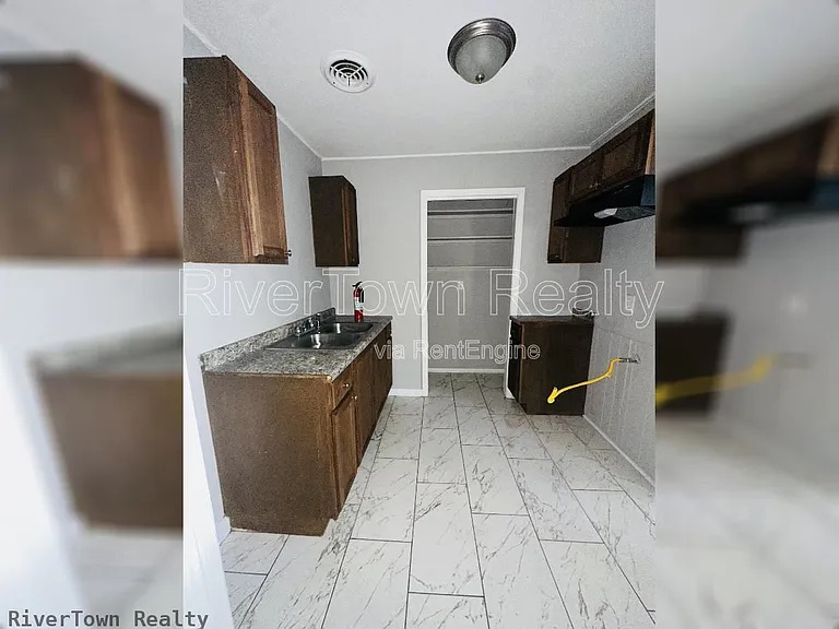 1706 Combs St — Photo 11
