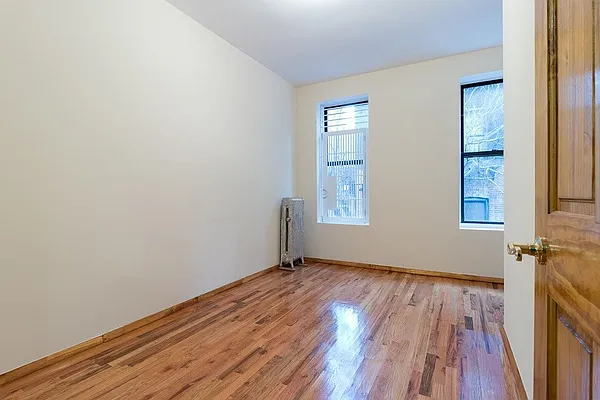 Rented by Bold New York | media 9