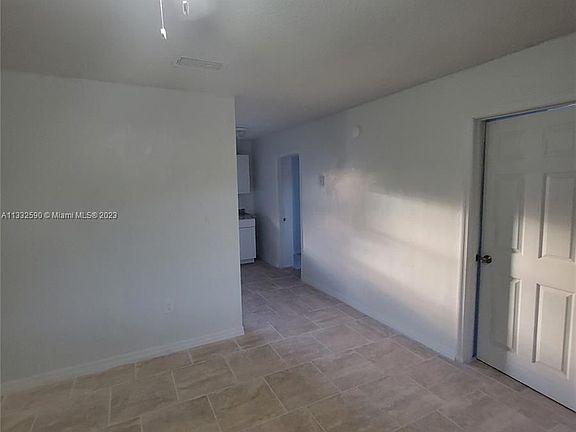 3rd image of 1622 NW 1st Ct