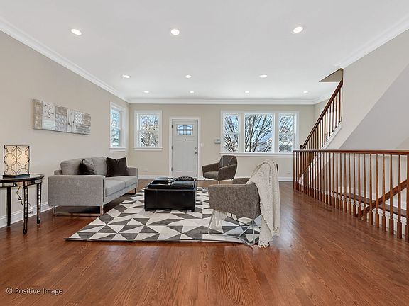 5th image of 3422 N Narragansett Ave