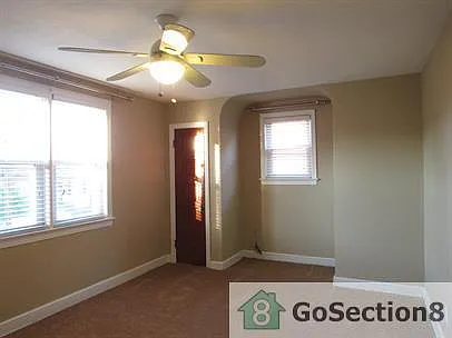 5333 Ames St NE photo 1