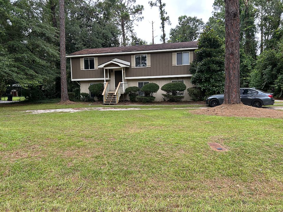 1st image of 117 Greenbriar Trl