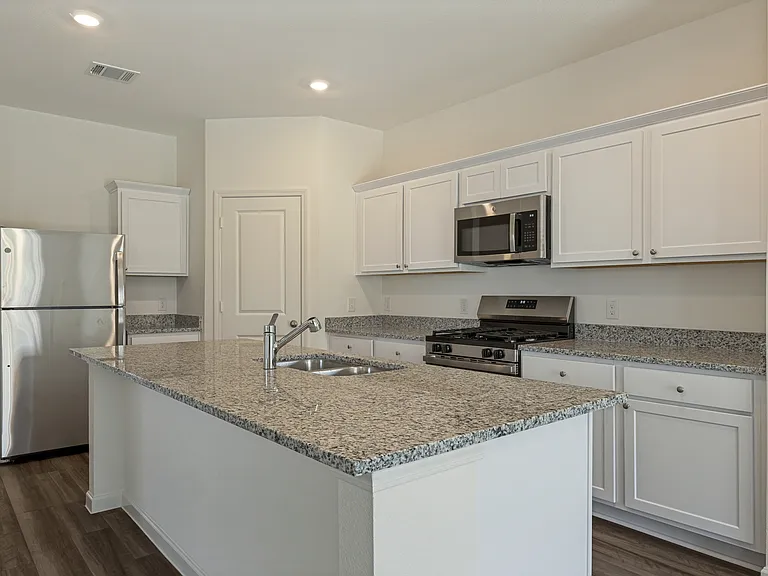 1425 Elliott Rd — Photo 7