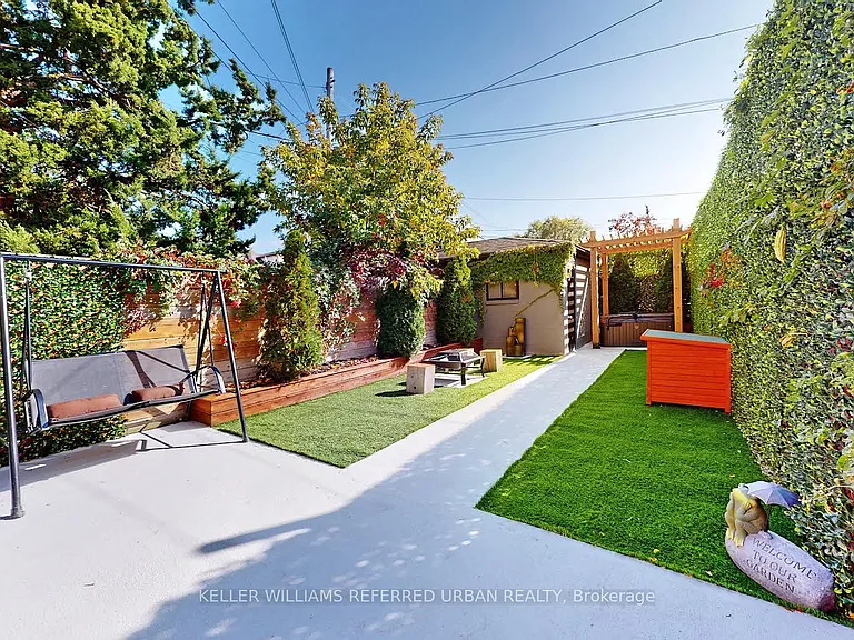 289 Barton Ave — Photo 17