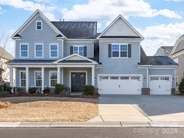 2192 Hanging Rock Rd, Fort Mill, SC 29715