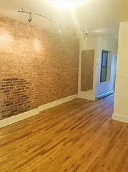 Rented by Space Link Realty