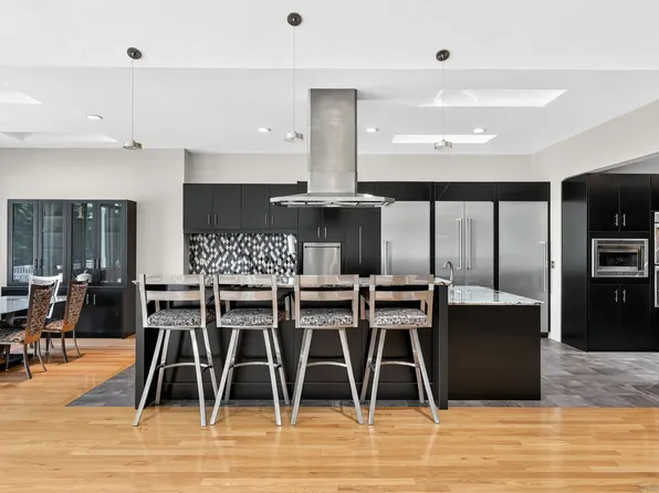 24 Abbott Road, Ellington, CT 06029