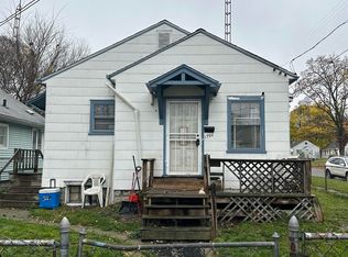 1702 Maplewood Ave, Flint, MI 48506