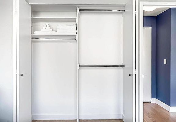 5th image of 130 W 15th St APT 9R