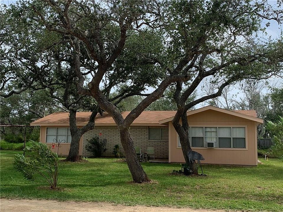 1st image of 1401 Poinciana