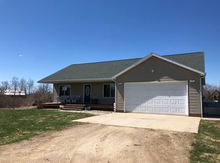 383 W Sessions Rd, Sheridan, MI 48884