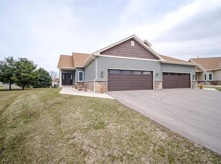 3109 S Cora Ct, Beloit, WI 53511
