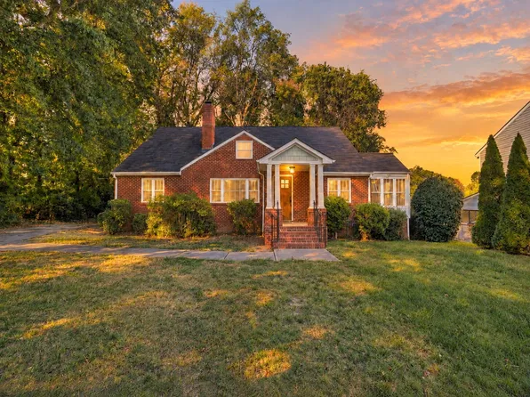 7109 Ramsgate Rd, Charlotte, NC 28270