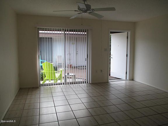 3rd image of 7091 Ridgewood Ave APT 8