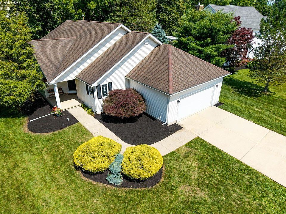 1st image of 15 Whitefield Blvd