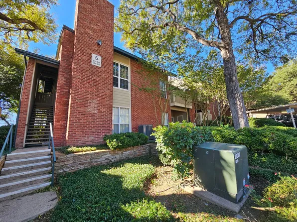 8601 Park Ln, Dallas, TX 75231