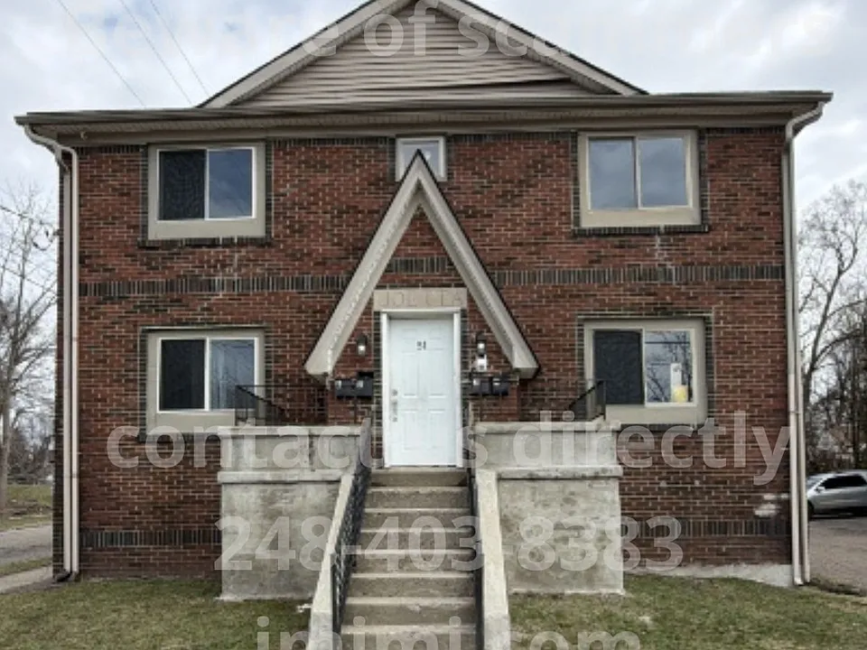 51 S Francis St #4