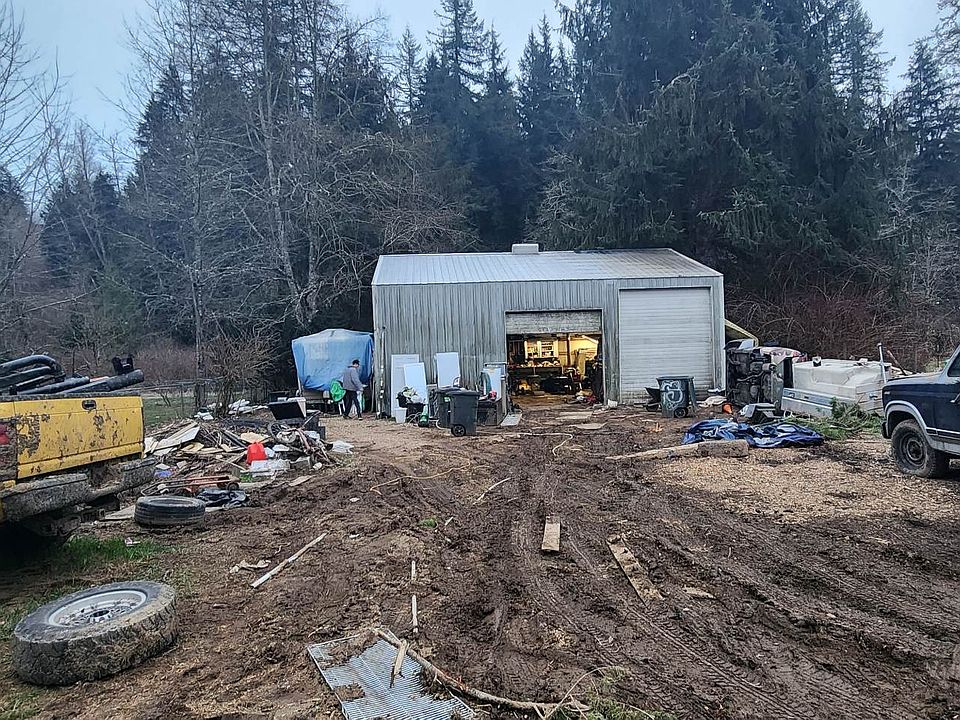 1st image of 26522 Florence Acres Rd