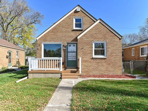 3270 S 51st STREET, Milwaukee, WI 53219