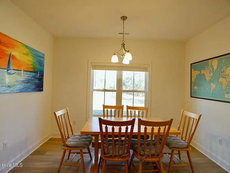 100 Falkirk Ct — Photo 18