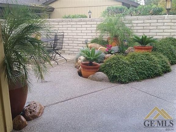 3rd image of 11833 Conners Ct