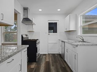 1607 W Middlefield Ave, Stockton, CA 95204