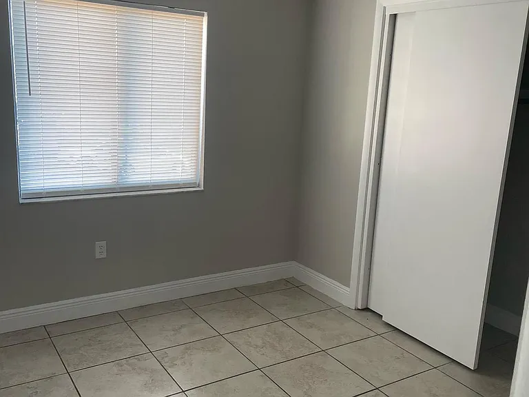 240 San Juan Cir — Photo 17