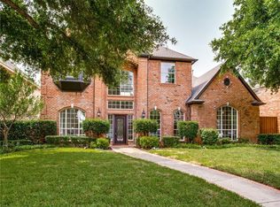 18727 Lloyd Cir, Dallas, TX 75252