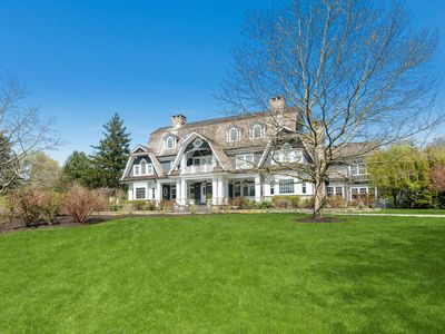 727 Smith Ridge Road, New Canaan, CT, 06840