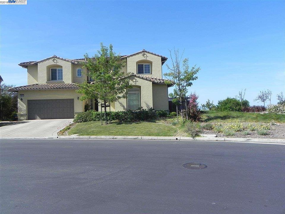 1st image of 105 Arundel Dr