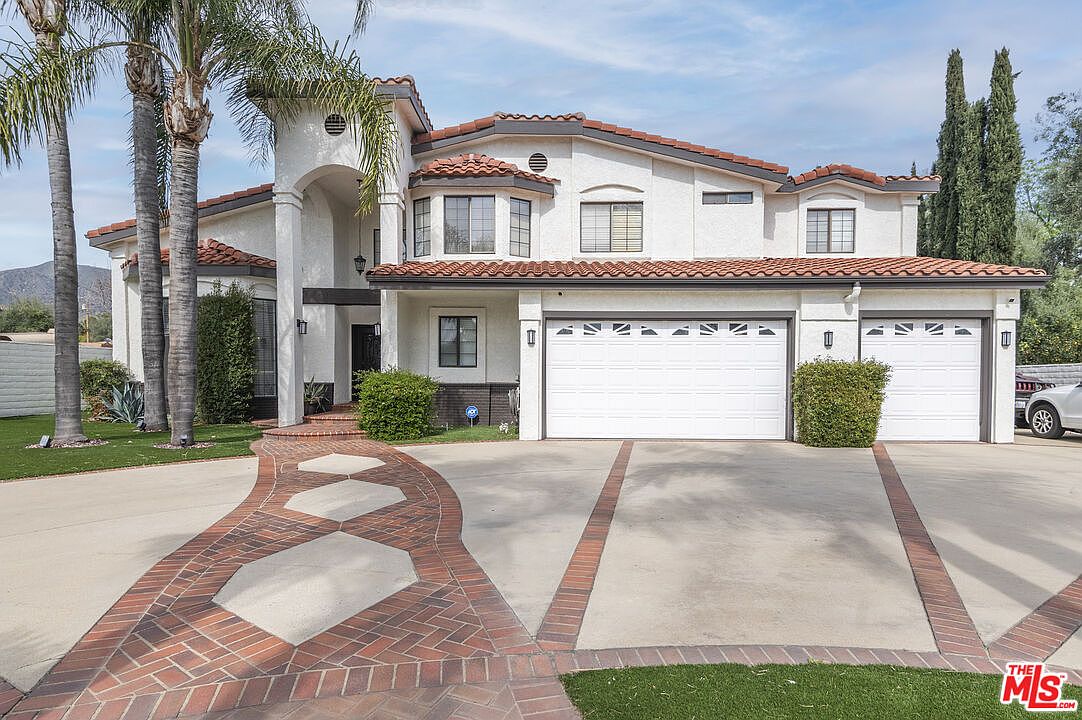 Arinco-houseです 13240 Woodcock Ave, Sylmar, CA 91342 | Zillow