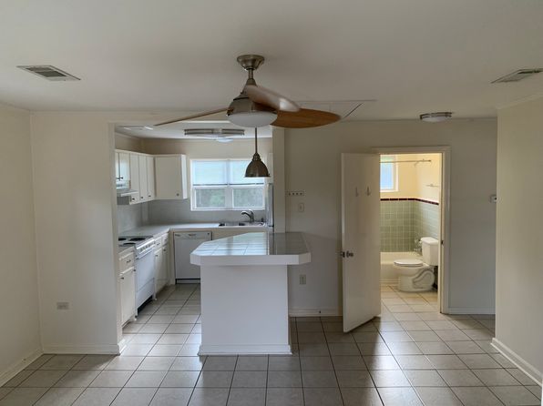 1551 S Acadian Thruway #B