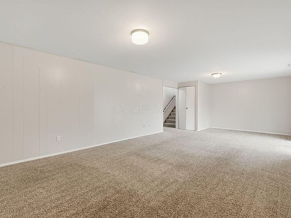 5th image of 3675 Santiago Dr