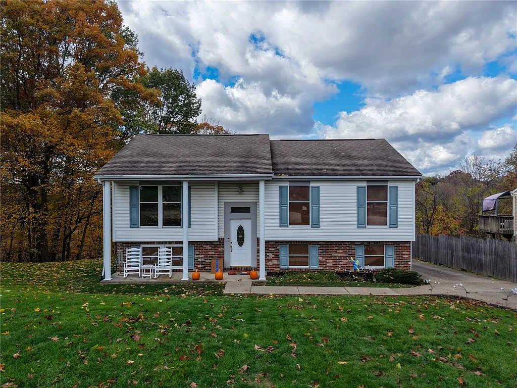 421 Rampart Blvd photo 1