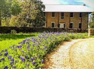 426 Ranch Road 962 E, Round Mountain, TX 78663