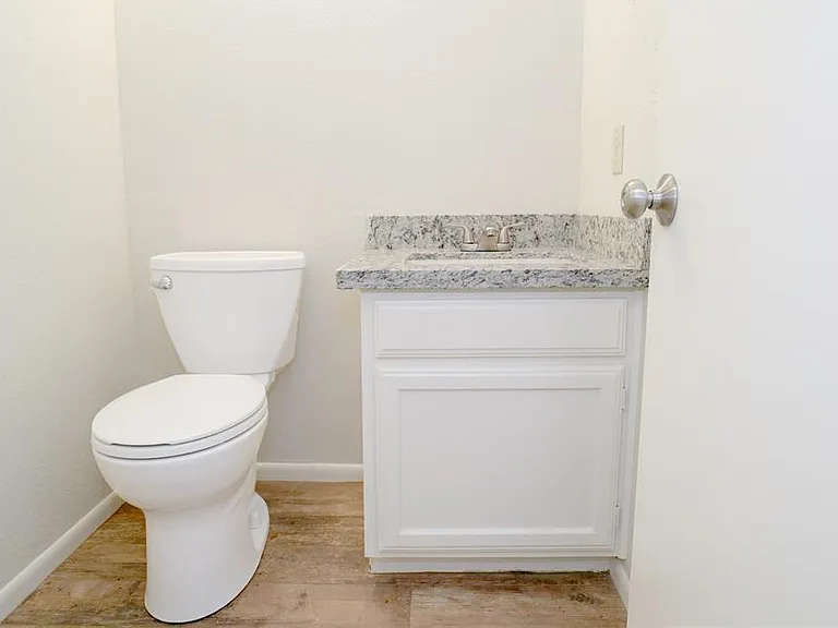 2630 Anthony Hay Ln — Photo 10