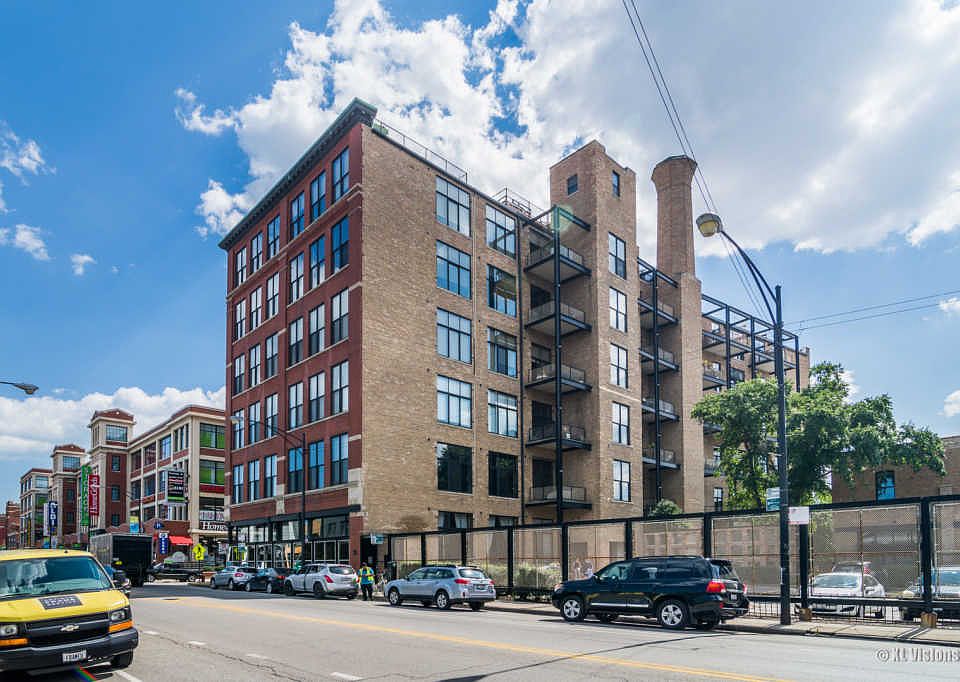 1st image of 1872 N Clybourn Ave APT 201