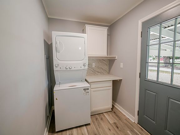 5th image of 5543 Bayou Black Dr