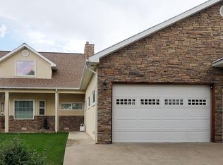 893 W Oak Grove Rd, Montrose, CO 81403