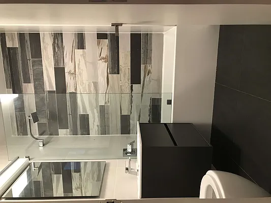 Rented by Manhattan Management LLC | media 16