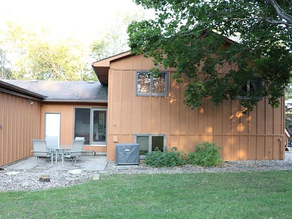 3rd image of 3714 W Amber Lake Dr
