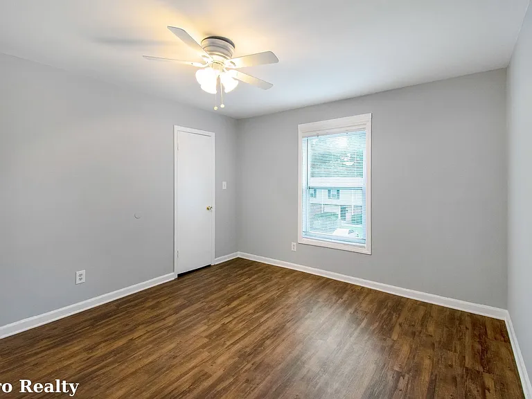 1804 Lyle Ave #2 — Photo 8