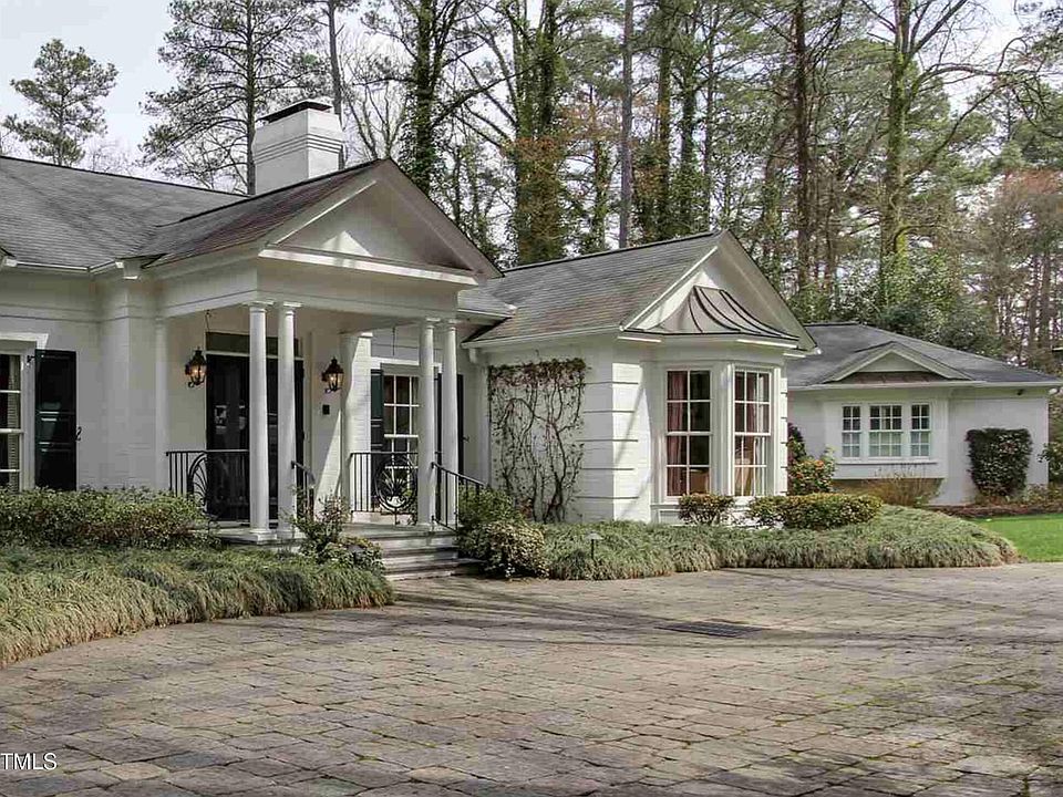 2nd image of 5 Littlewoods Ln