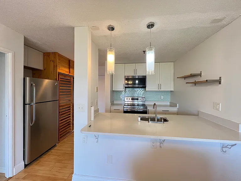 133 Commander Shea Blvd #410 — Photo 1
