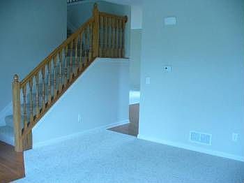 4th image of 113 Mannaseh Dr E