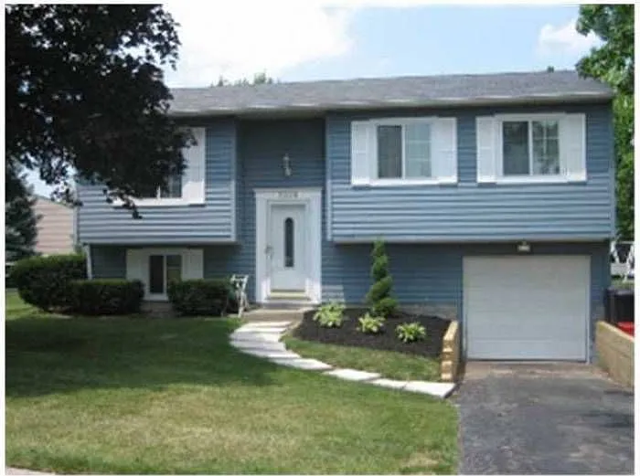 2528 Eden East Dr photo 1