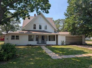 129 N Cedar St, Lebo, KS 66856