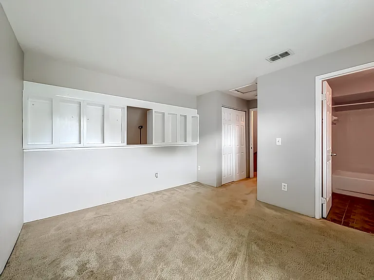 2857 Wonderwood Ln — Photo 17