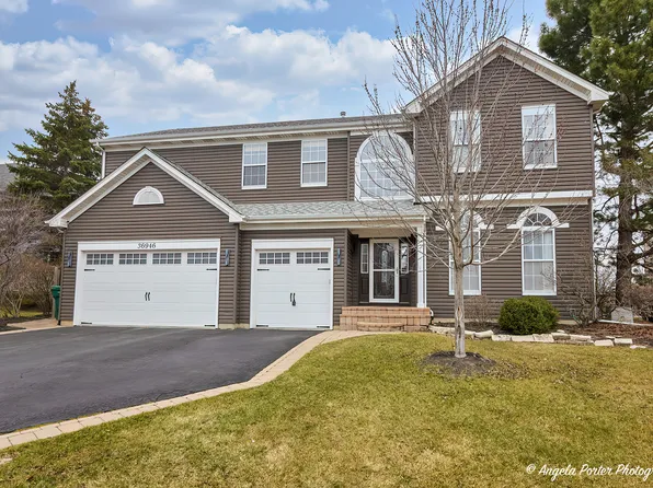 36946 N Deerview Dr, Lake Villa, IL 60046
